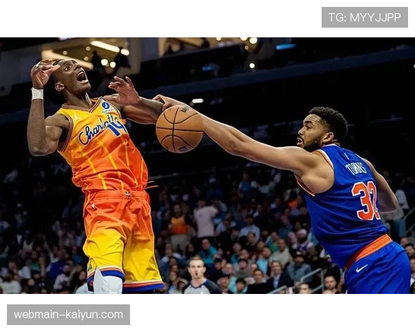 迪亚巴特进攻篮板率16.5% 快船前场篮板拼抢积极性突出